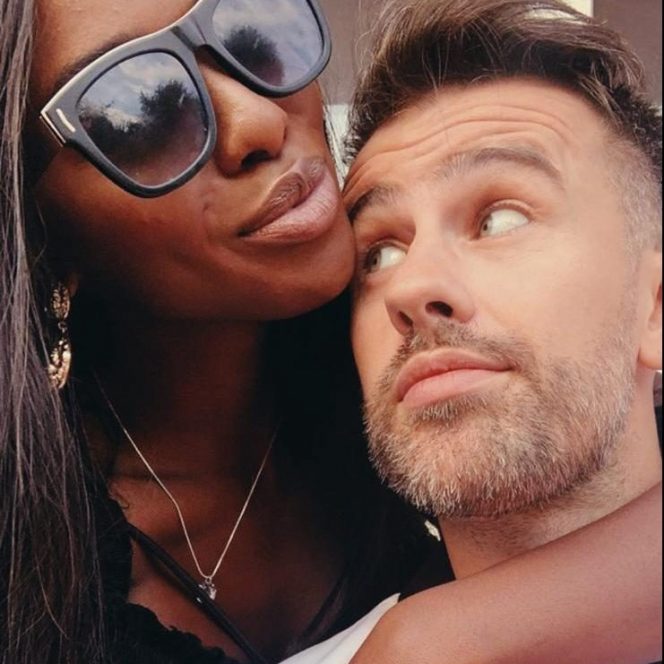 Florin Ristei, juratul emisiunii „X Factor” s-a îndrăgostit de o concurentă. Naomi Hedman este în echipa Deliei