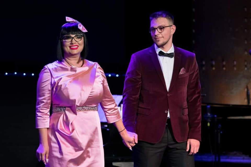 Fiul Ozanei Barabancea a împlinit 20 de ani! Artista a împărtășit niște imagini emoționante cu copiii săi