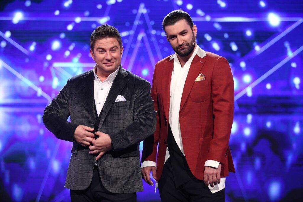 Smiley primește sfaturi de tătic din partea lui Pavel Bartoș. Gina Pistol va naște în câteva luni