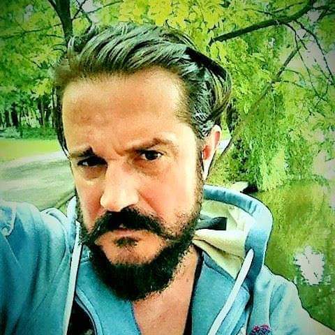Frankfurt de la „Vacanța Mare” este de nerecunoscut! Cu ce se ocupă actorul în prezent și cum arată