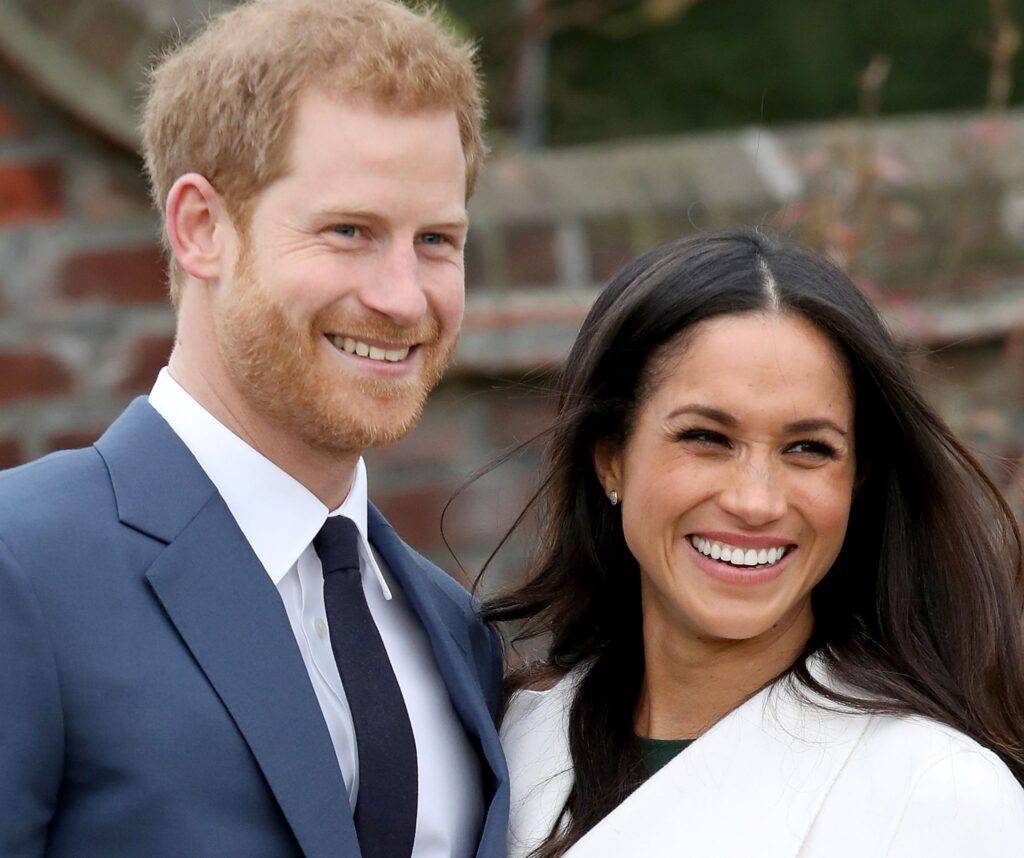 Membrii Familiei Regale își doresc ca Harry și Meghan să renunțe la titlurile nobile pe care le au