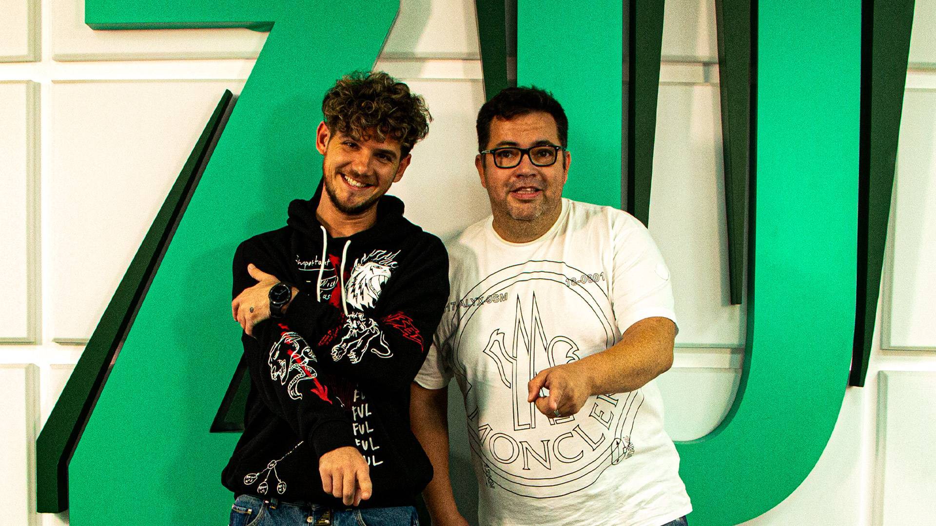 Cuza de la „Noaptea Târziu” și concurent la „Asia Express” a semnat acum un nou contract de colaborare. Iată și cu cine