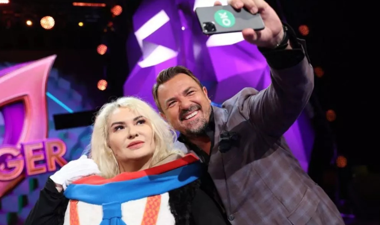 Viorica de la Clejani, sub cea mai recentă mască demascată de la „Masked Singer România”. Ea a fost pinguinul