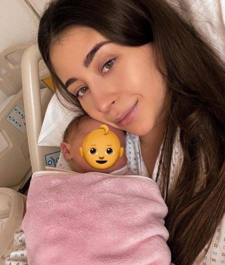 Care este cel mai regret al lui Nicole Cherry, după ce a devenit mamă! Artista, moment de sinceritate în mediul online