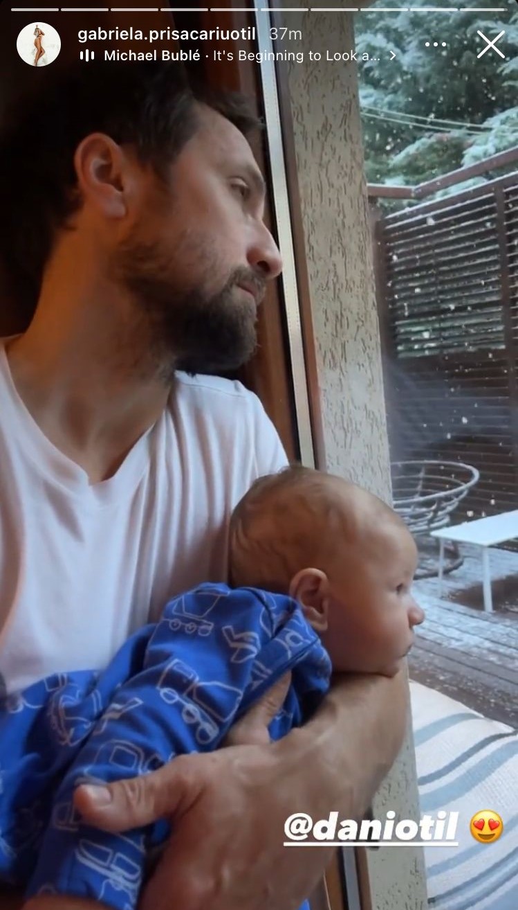Cum a reacționat Luca Tiago, fiul Gabrielei Prisăcariu și al lui Dani Oțil, la vederea primilor fulgi de nea